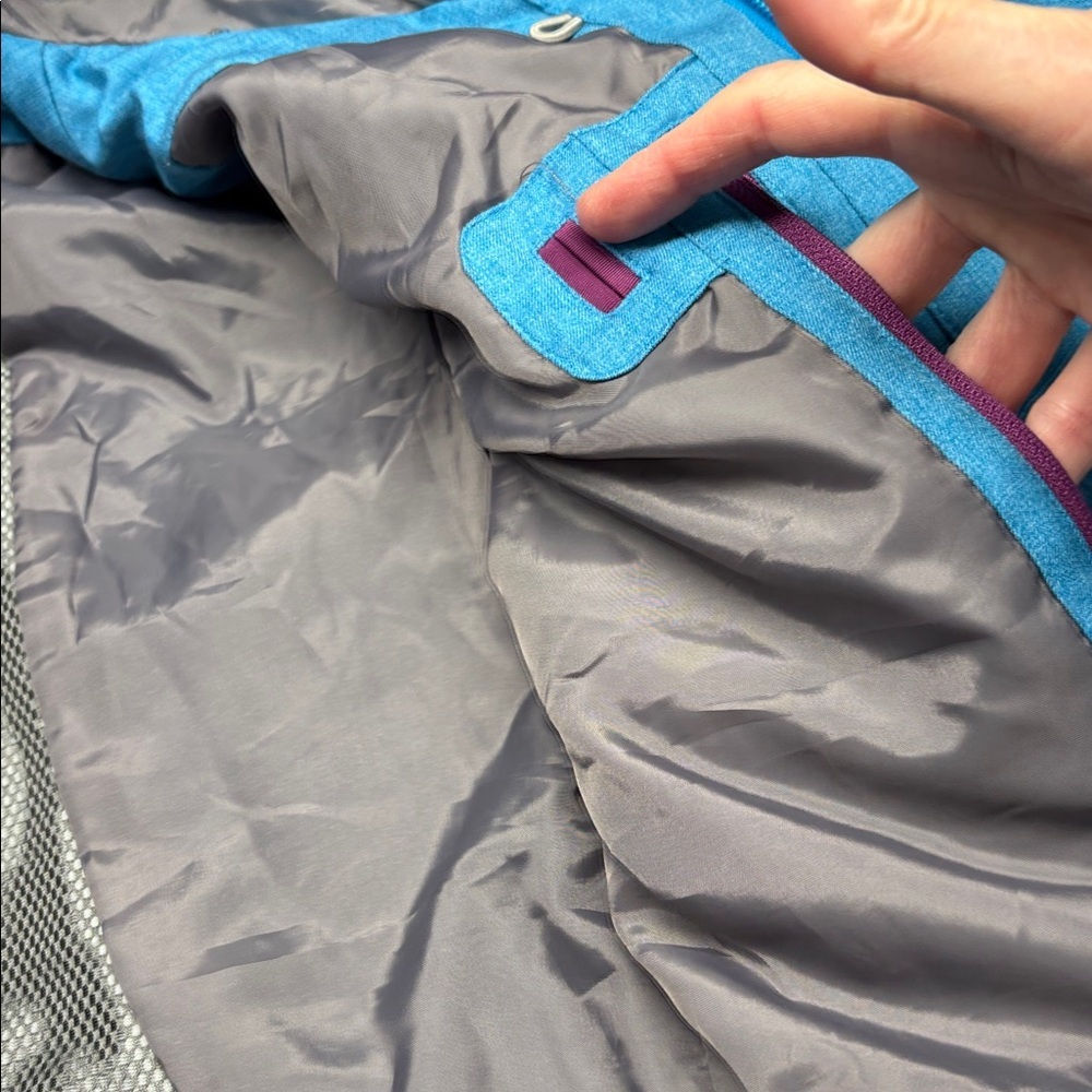 Firefly Rihanna Ski Jacket with Hood Size Small Colour Blue - Picture 6 of 15